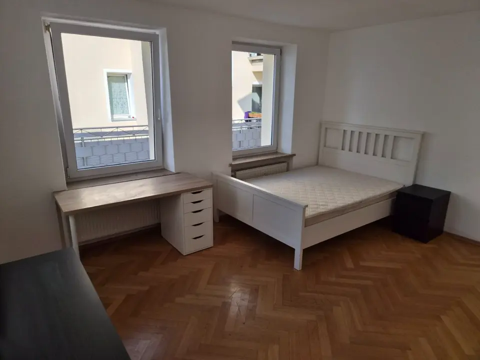 WG-Zimmer mit 115 m² in Augsburg – Bild 2