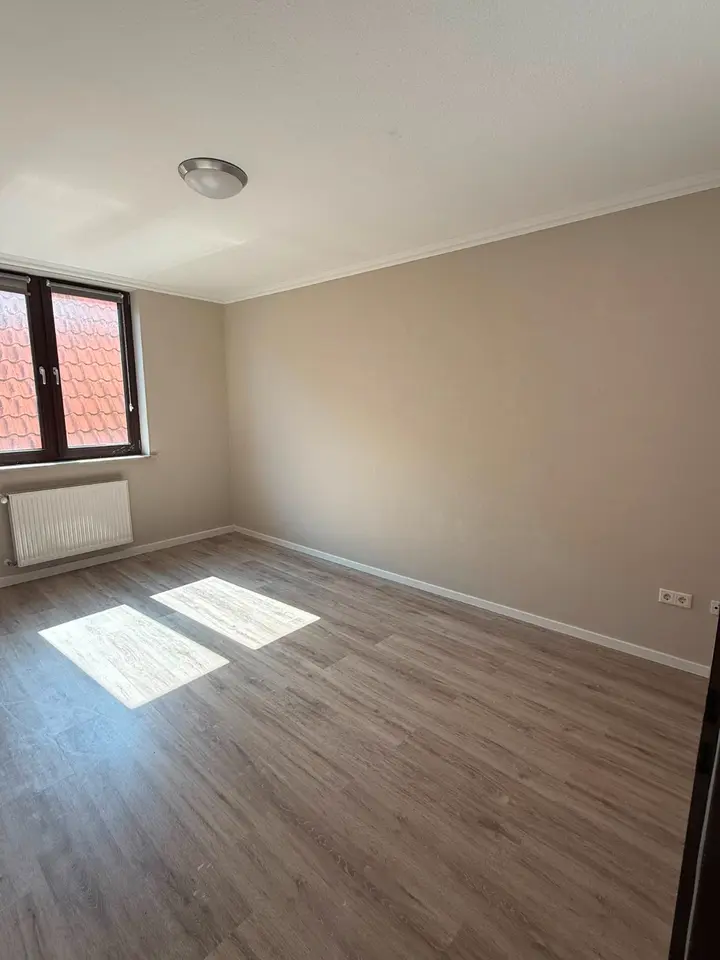 6 Zimmer Wohnung mit 152 m² in Arnsberg – Bild 2