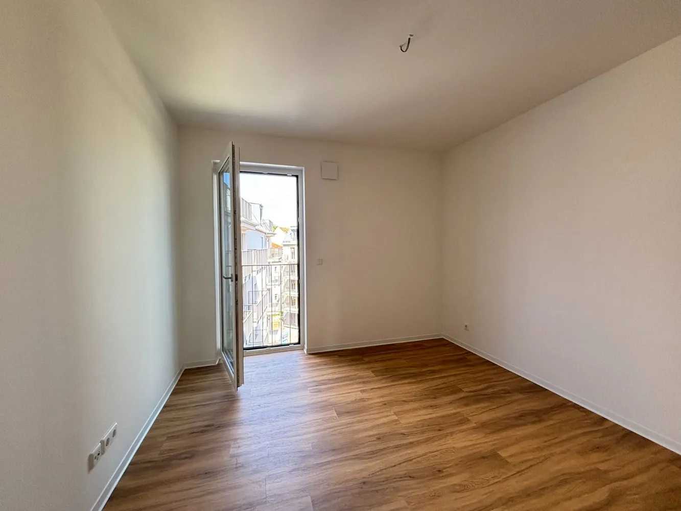 4 Zimmer Wohnung mit 96 m² in Dresden – Bild 4