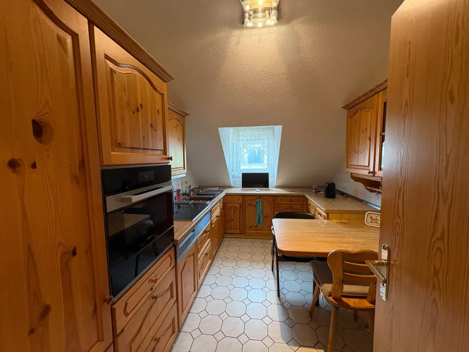4 Zimmer Wohnung mit 71 m² in Wiesbaden – Bild 4