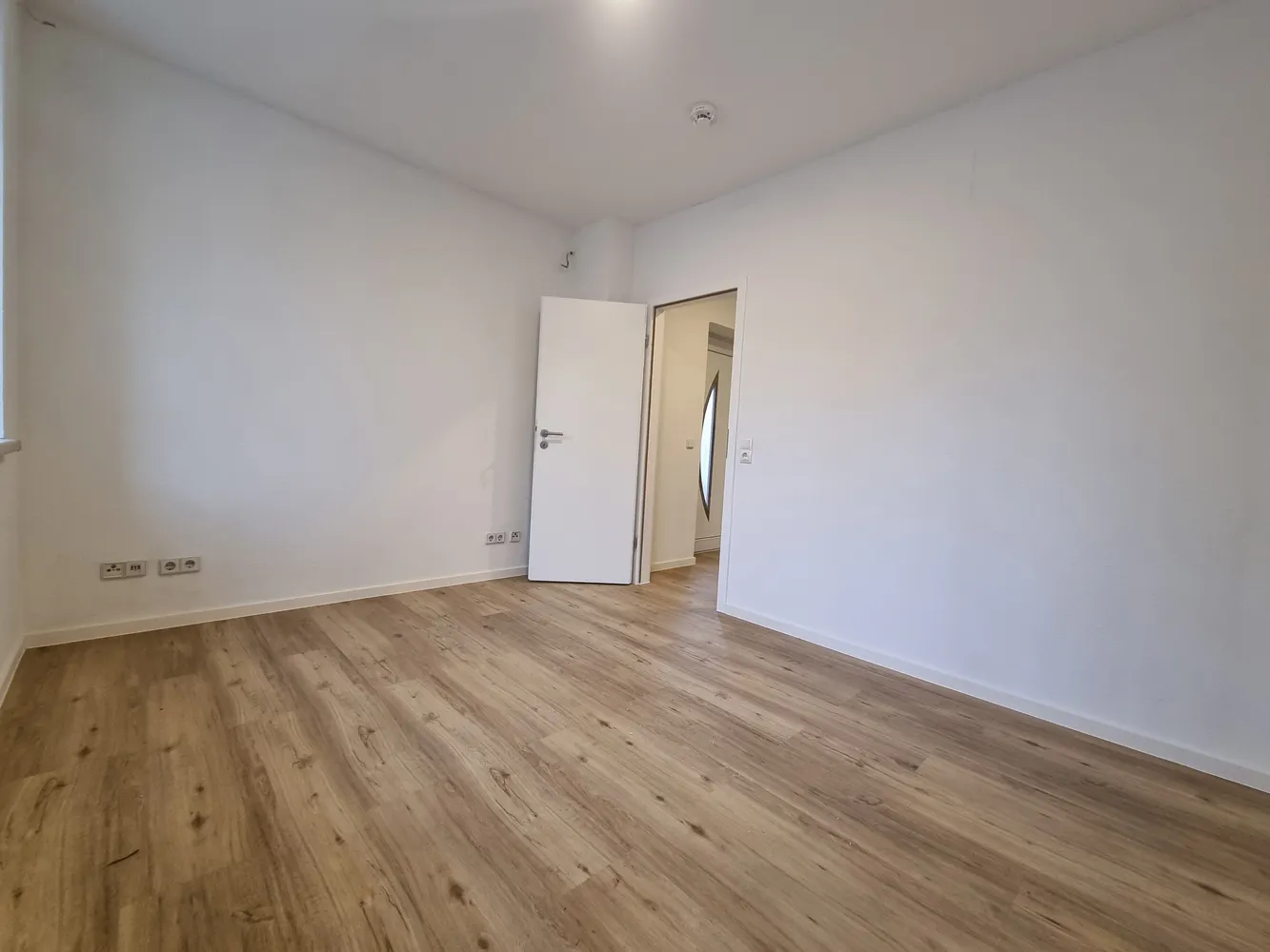2 Zimmer Wohnung mit 69 m² in Magdeburg – Bild 4