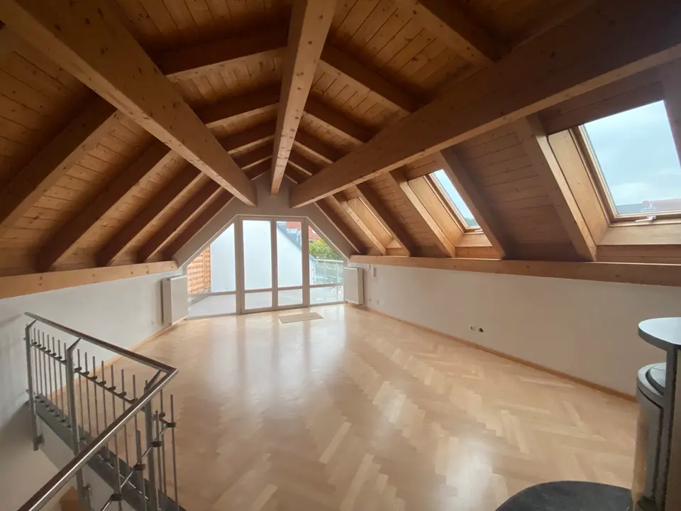 5 Zimmer Wohnung mit 110 m² in Deggendorf – Bild 1