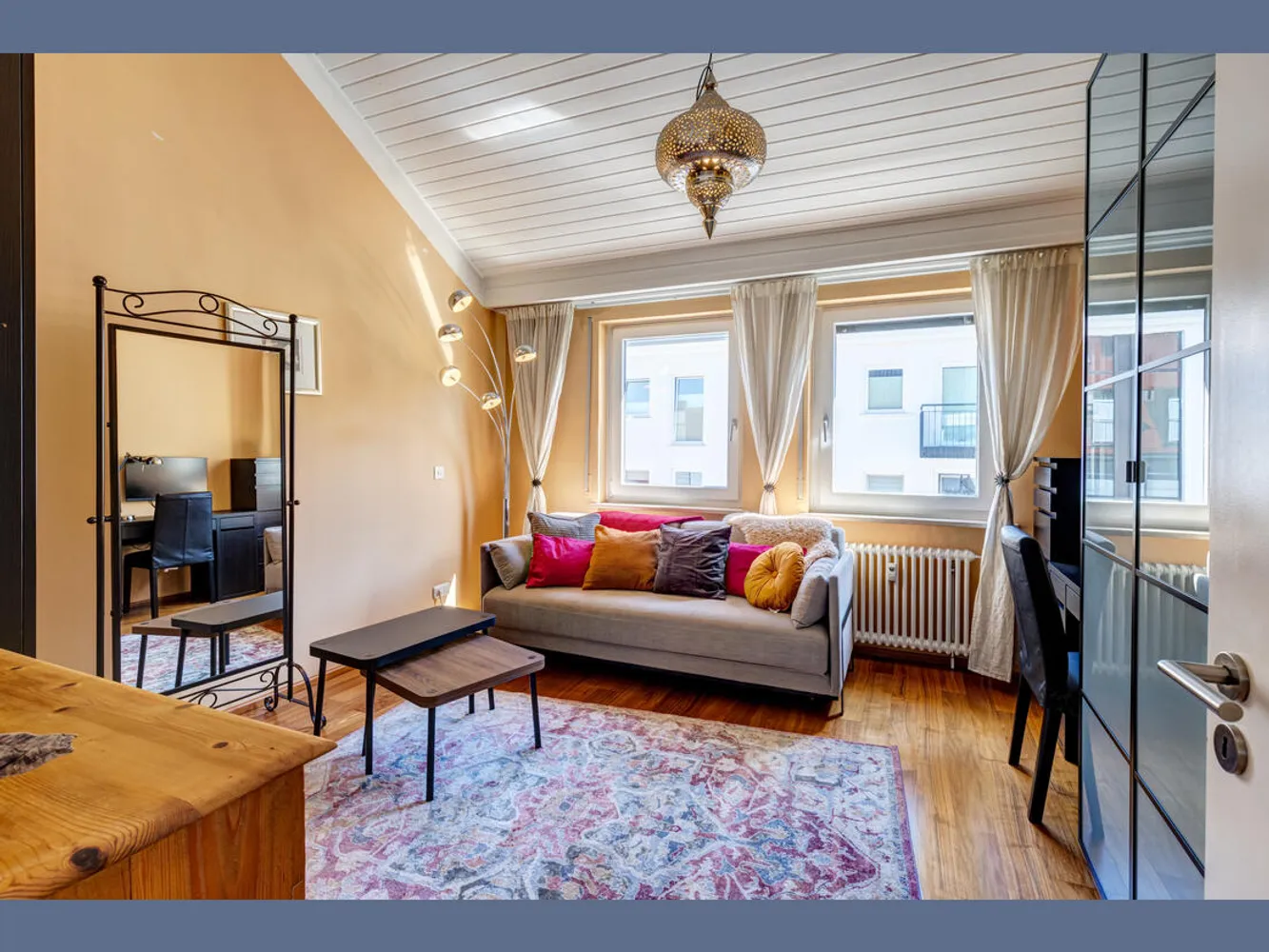 2 Zimmer Wohnung mit 90 m² in München – Bild 7