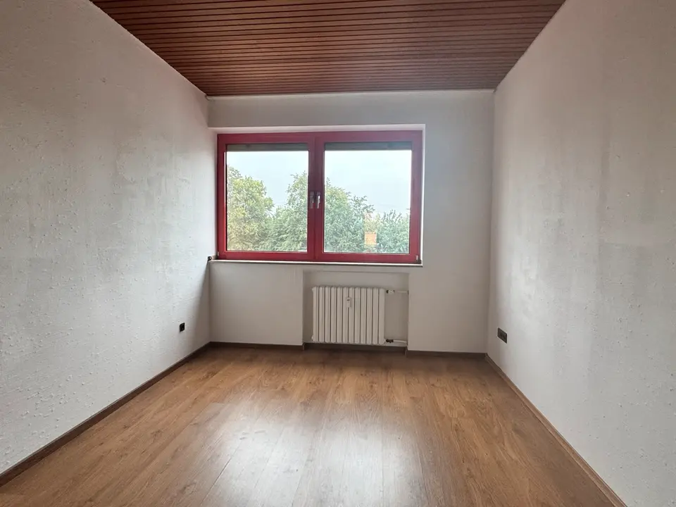 4 Zimmer Wohnung mit 136 m² in Düsseldorf – Bild 10