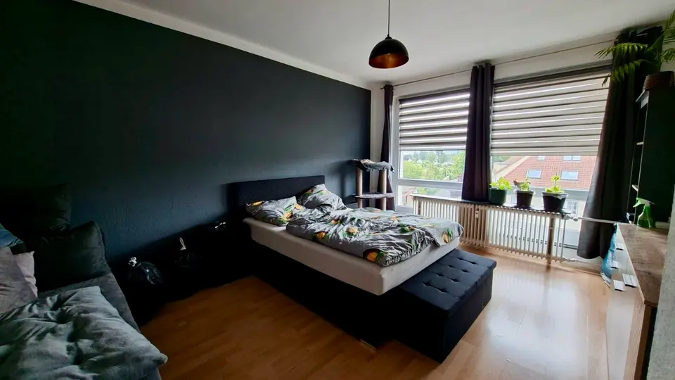 4 Zimmer Wohnung mit 92 m² in Hannover – Bild 2