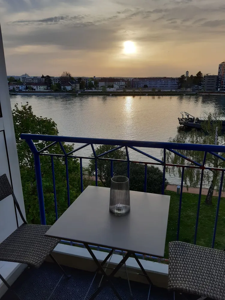 3 room apartment with 92 m² in Weil am Rhein – Photo 3