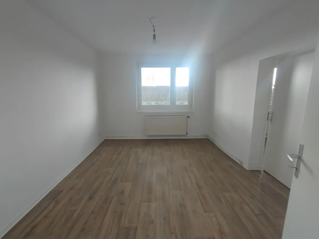 4 Zimmer Wohnung mit 73 m² in Merseburg – Bild 2