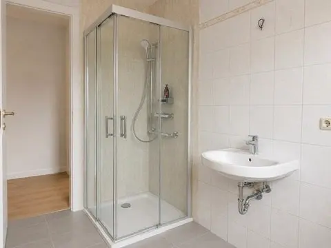 4 Zimmer Wohnung mit 125 m² in Luckenwalde – Bild 5