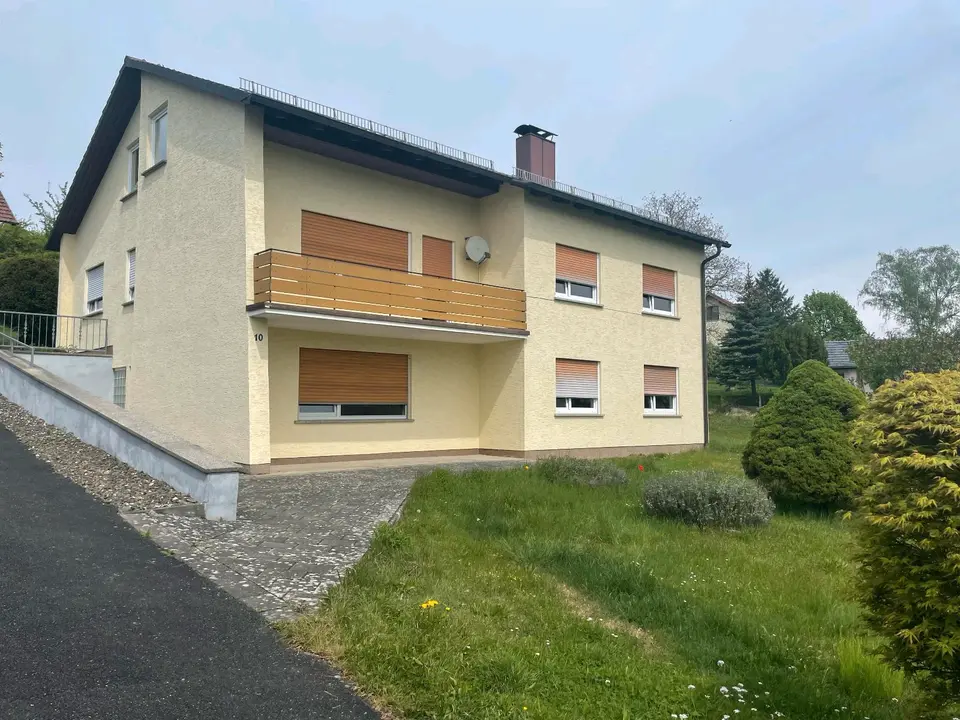 9 Zimmer Haus mit 240 m² in Coburg – Bild 4