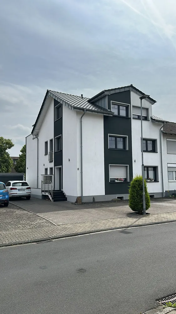 3 Zimmer Wohnung mit 96 m² in Kerpen – Bild 1