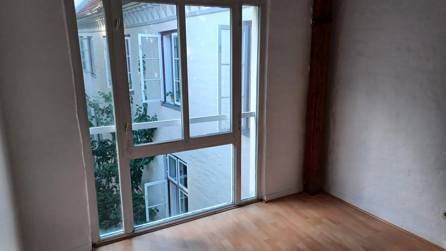 2 Zimmer Wohnung mit 60 m² in Lübeck – Bild 7