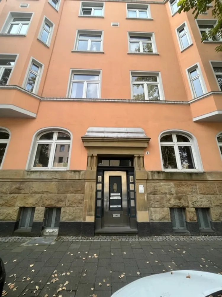 2 Zimmer Wohnung mit 39 m² in Düsseldorf – Bild 1