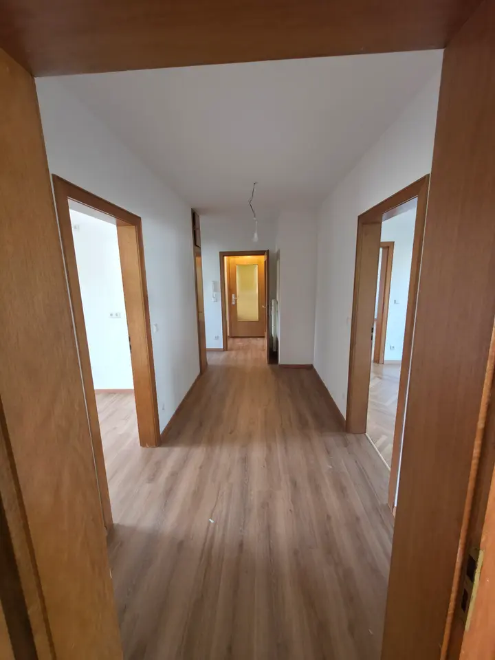 4 Zimmer Wohnung mit 95 m² in Gütersloh – Bild 3