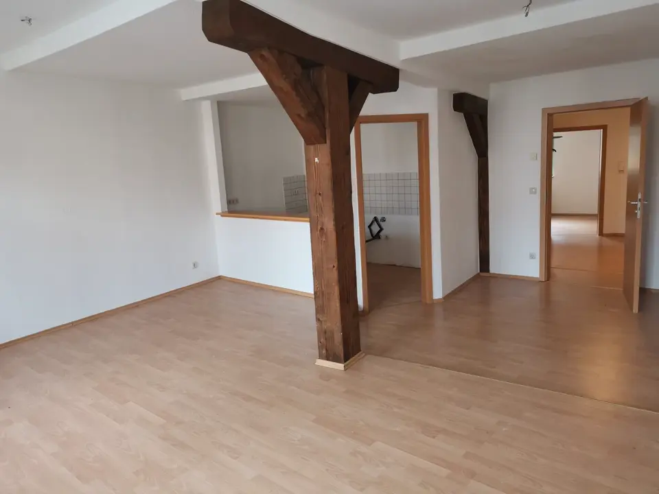 2 Zimmer Wohnung mit 65 m² in Schmalkalden – Bild 3
