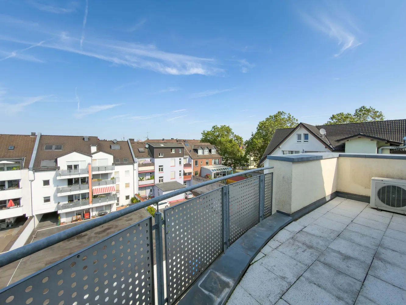 3 Zimmer Wohnung mit 113 m² in Leverkusen – Bild 9