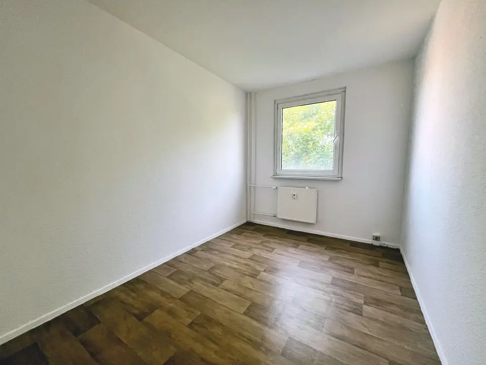 3 Zimmer Wohnung mit 60 m² in Bitterfeld-Wolfen – Bild 3