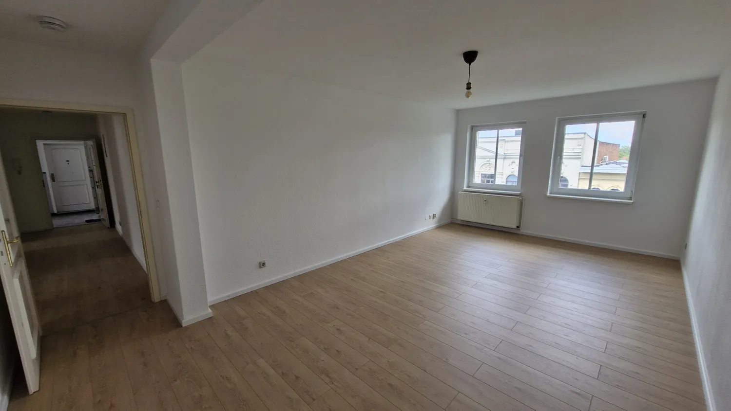 2 Zimmer Wohnung mit 80 m² in Magdeburg – Bild 9
