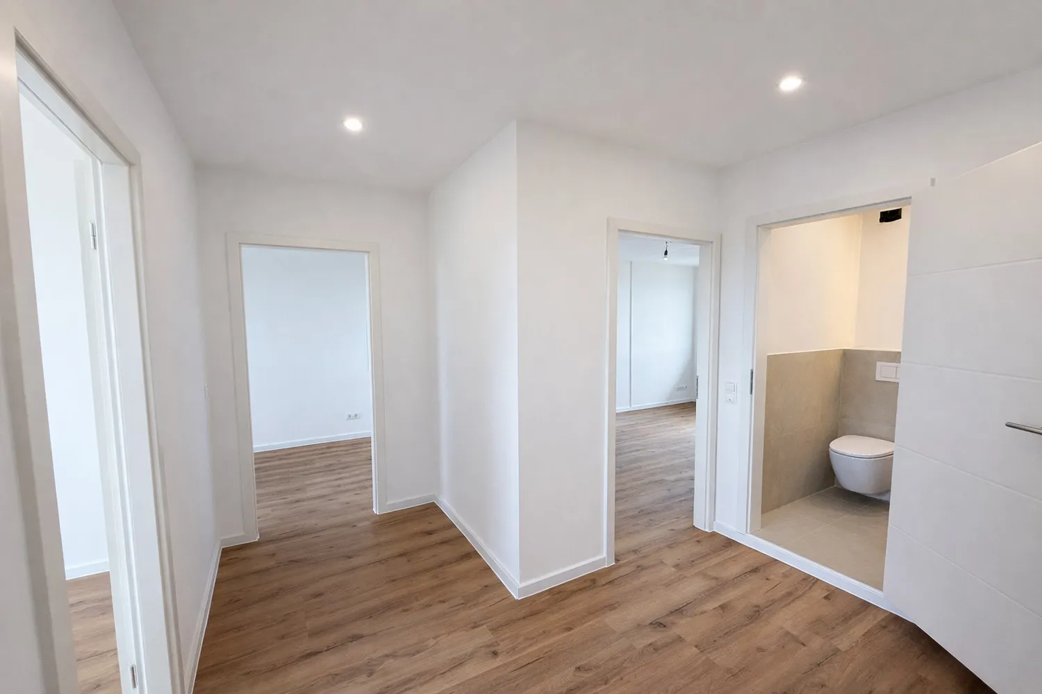 3 Zimmer Wohnung mit 65 m² in Dresden – Bild 2