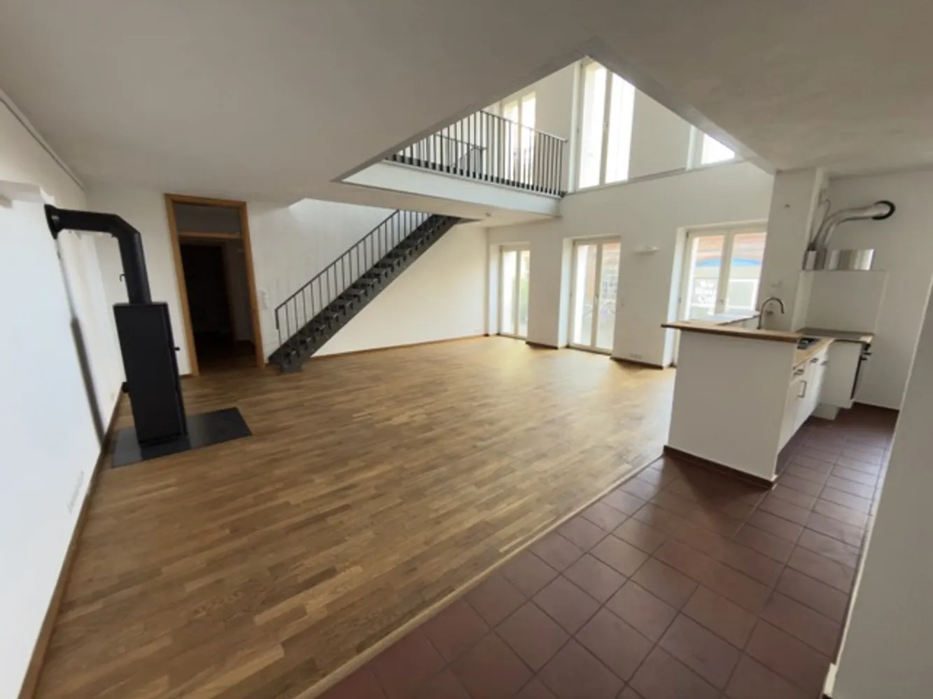 5 Zimmer Wohnung mit 165 m² in Berlin – Bild 1