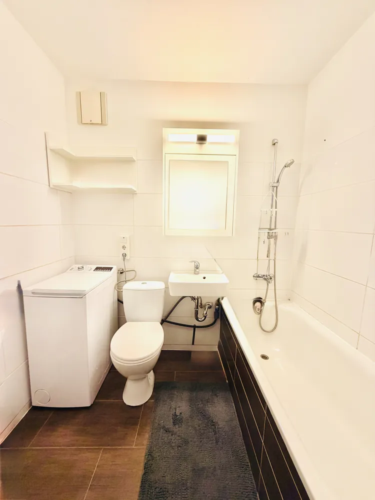 3 Zimmer Wohnung mit 65 m² in Suhl – Bild 4