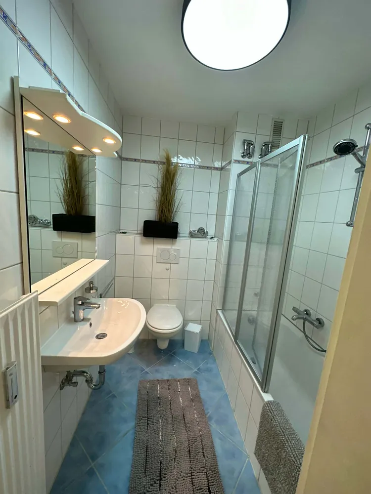 Shared room with 17 m² in Munich – Photo 4