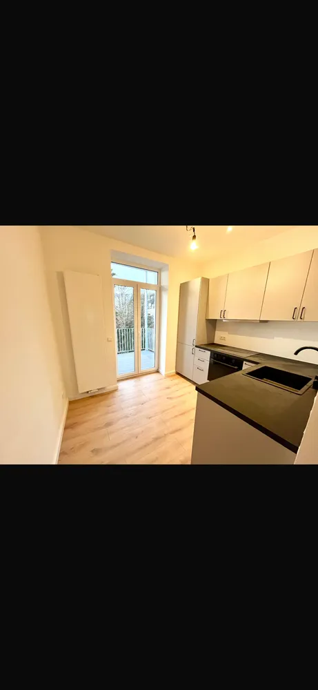 2 room apartment with 50 m² in Düsseldorf – Photo 4