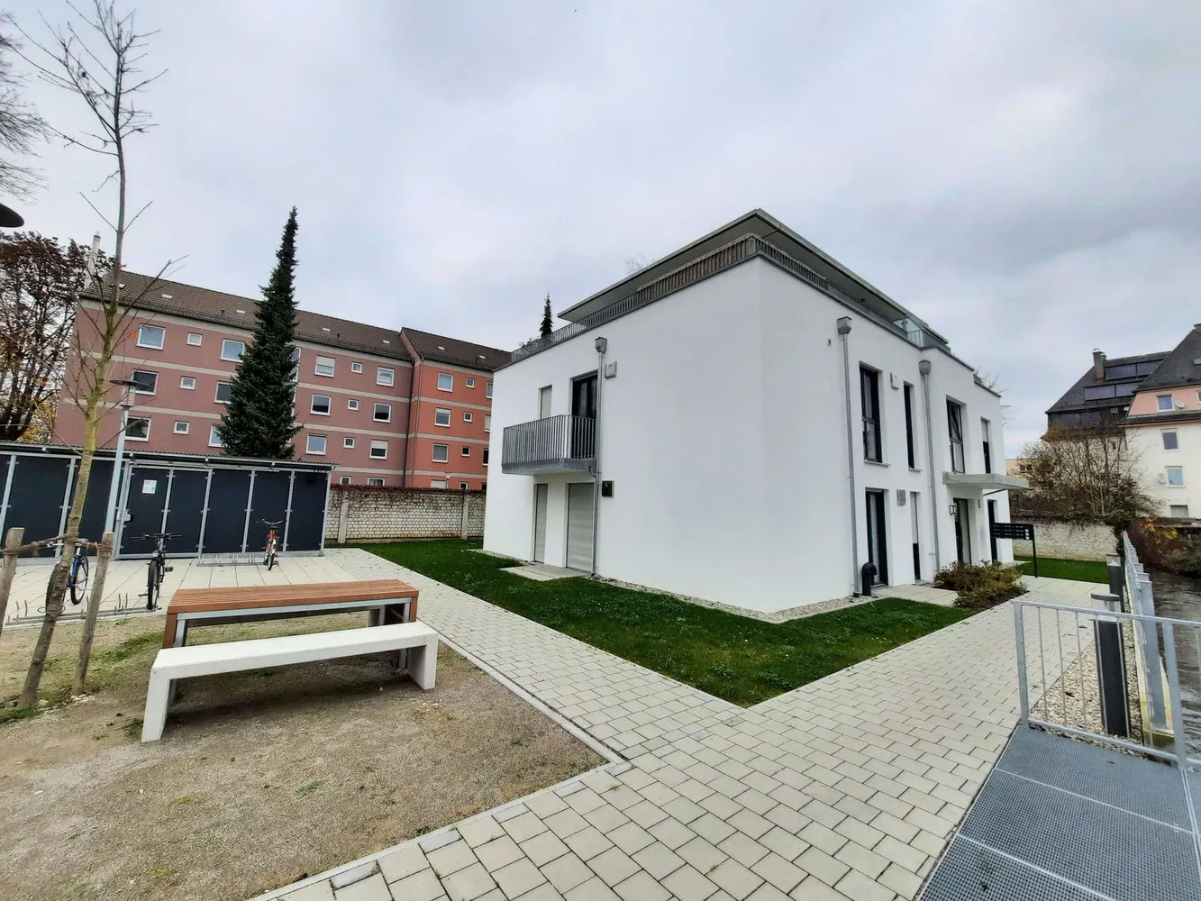 1 Zimmer Wohnung mit 24 m² in Augsburg – Bild 11