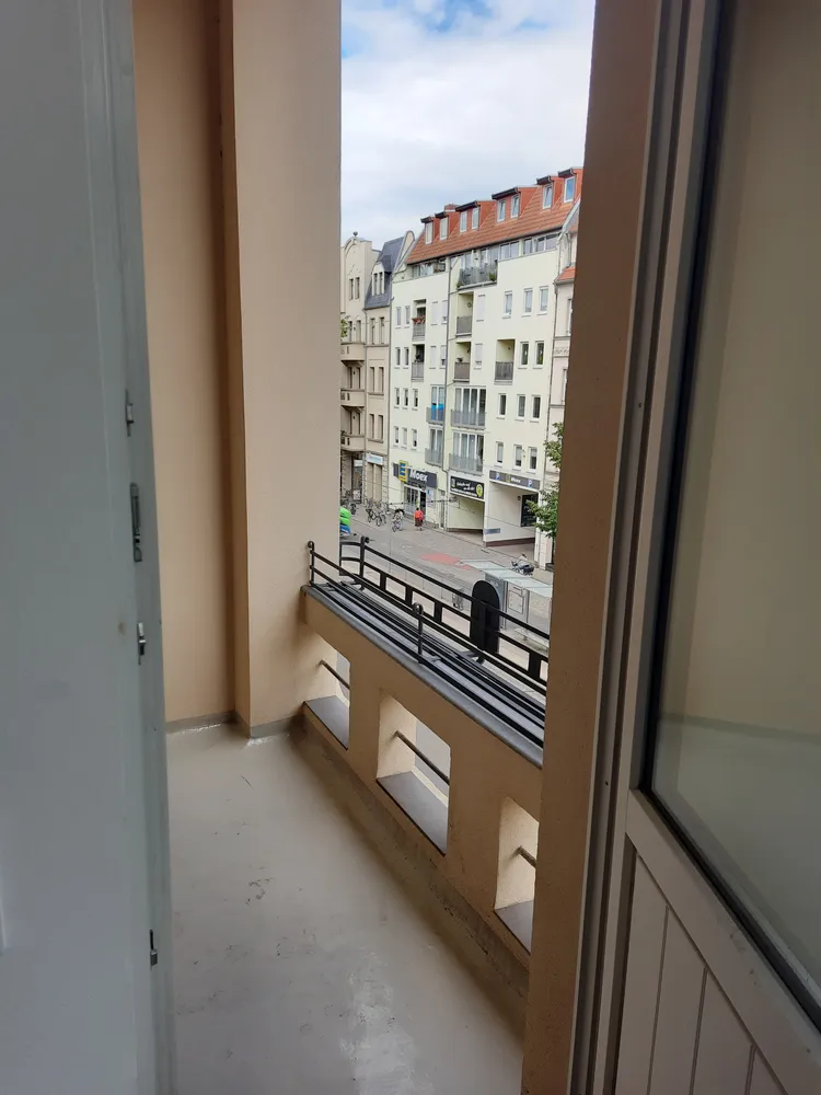 6 Zimmer Wohnung mit 193 m² in Halle (Saale) – Bild 6