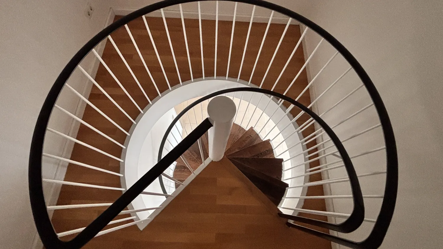 4 Zimmer Wohnung mit 138 m² in Düsseldorf – Bild 8
