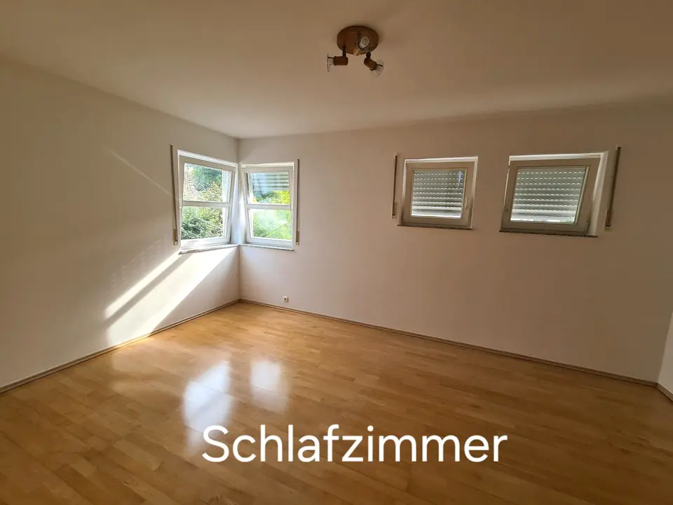 5 Zimmer Haus mit 161 m² in Wiesbaden – Bild 2