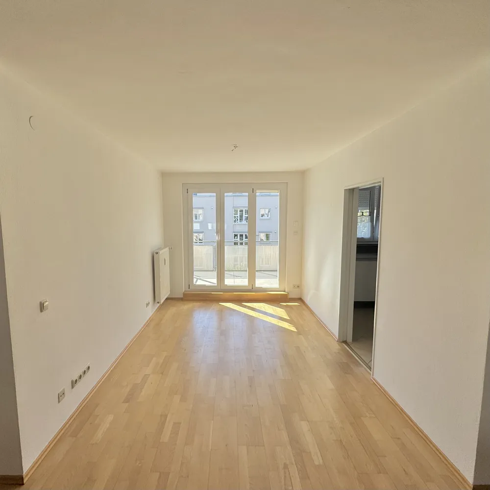 3 Zimmer Wohnung mit 86 m² in Augsburg – Bild 2