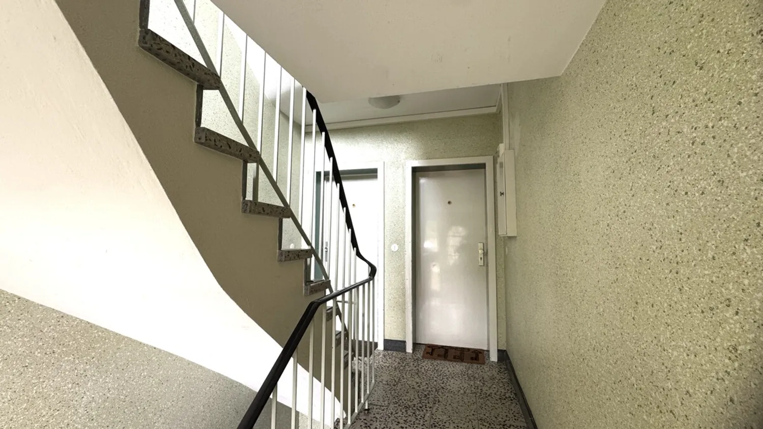 2 Zimmer Wohnung mit 46 m² in Essen – Bild 4