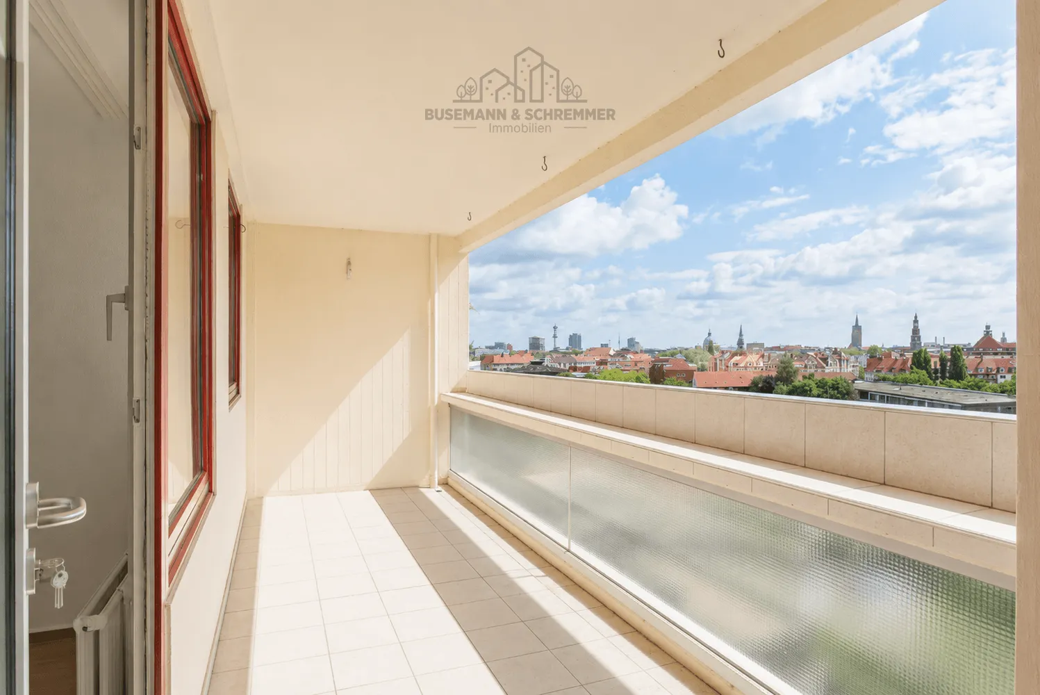 5 Zimmer Wohnung mit 107 m² in Hannover – Bild 4