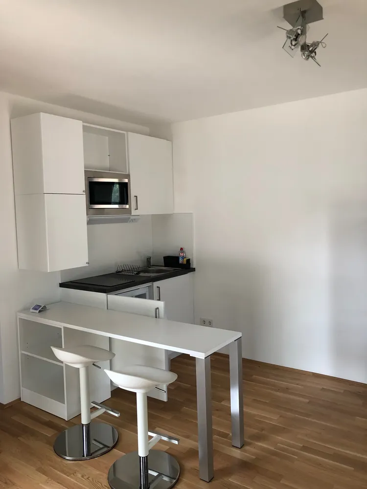 2 Zimmer Wohnung mit 30 m² in München – Bild 7