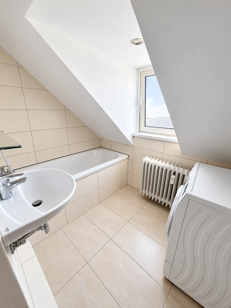 3 Zimmer Wohnung mit 76 m² in Frankfurt am Main – Bild 7