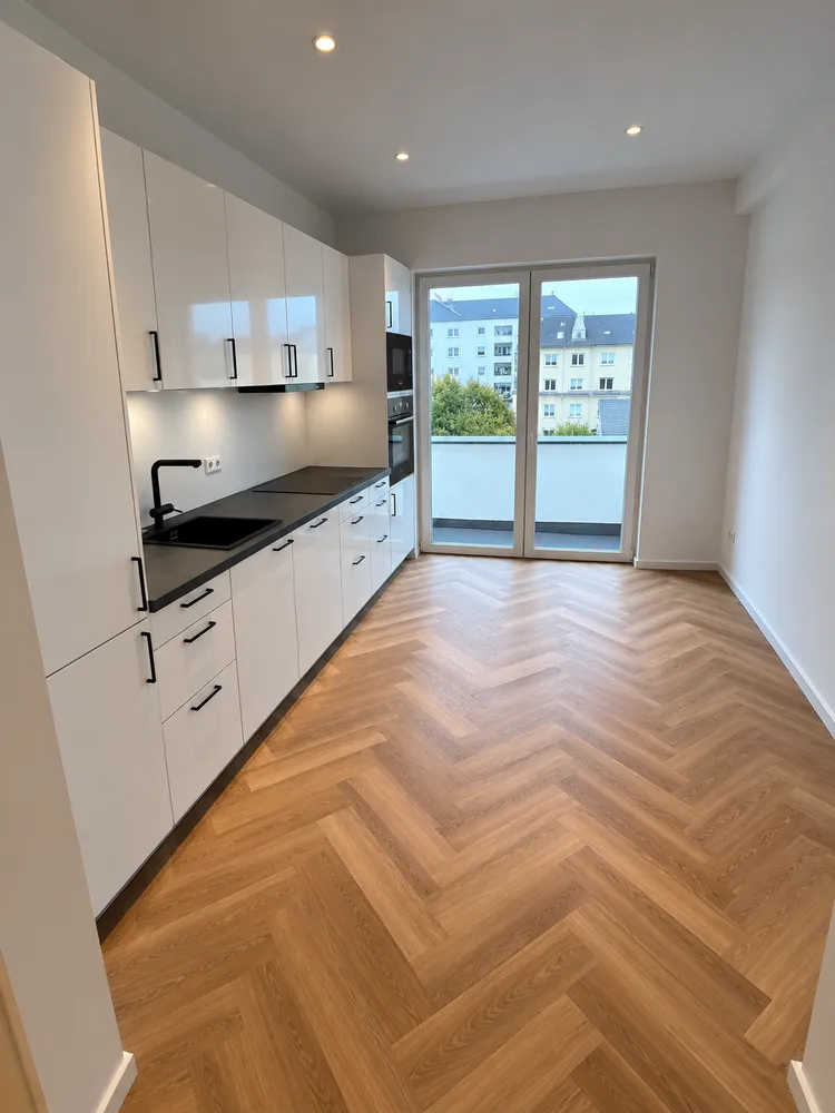 2 room apartment with 72 m² in Düsseldorf – Photo 1