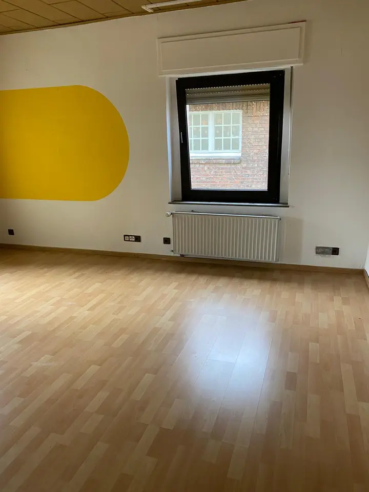 4 Zimmer Wohnung mit 120 m² in Siegburg – Bild 1