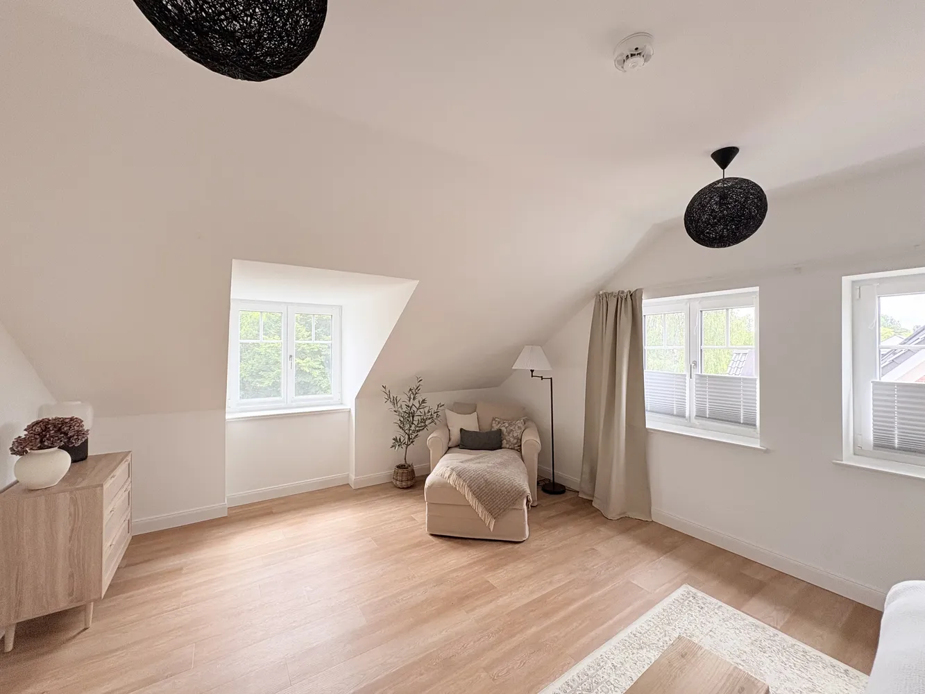 4 Zimmer Wohnung mit 136 m² in Elmshorn – Bild 7