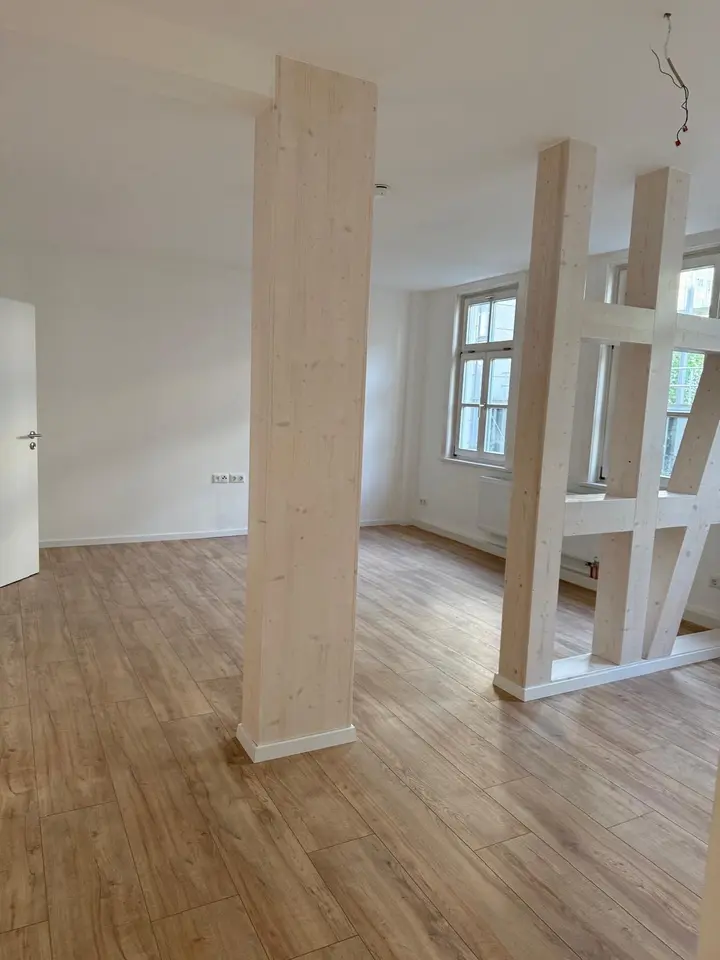 4 Zimmer Wohnung mit 90 m² in Erfurt – Bild 2