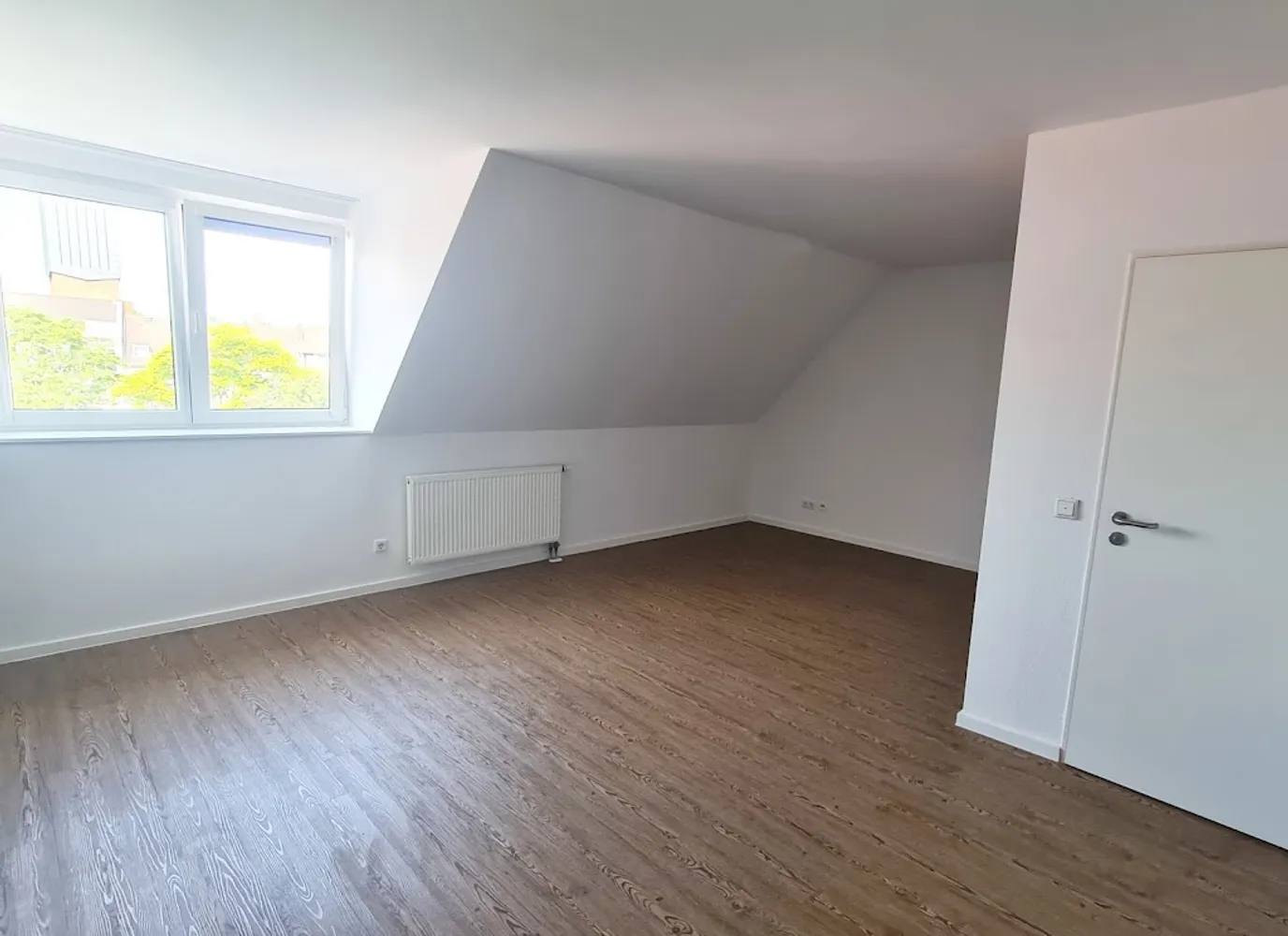 2 Zimmer Wohnung mit 56 m² in Köln – Bild 2