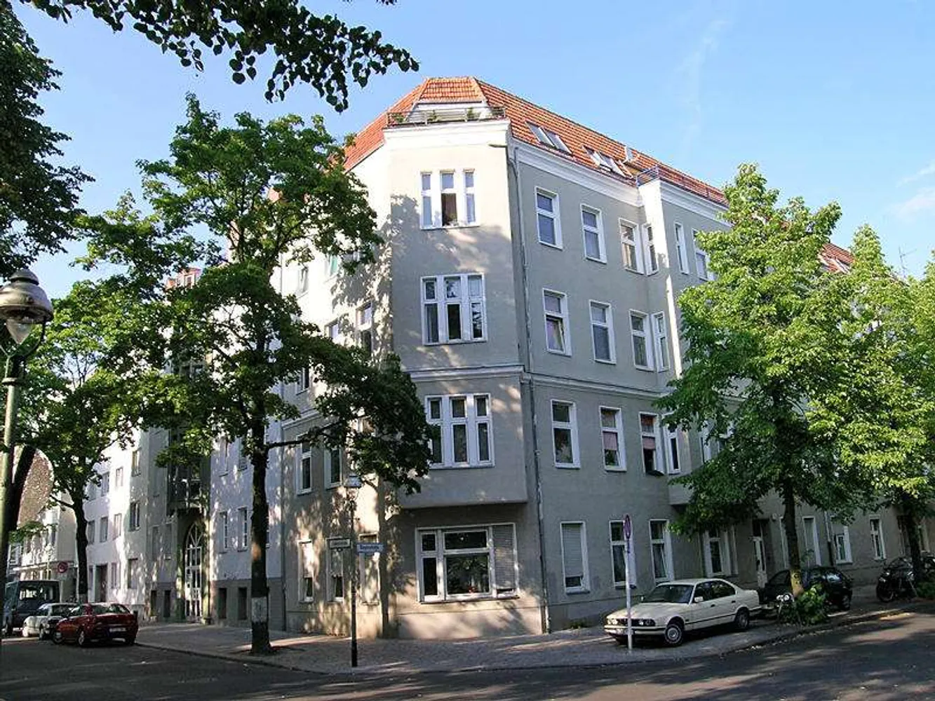 2 Zimmer Wohnung mit 70 m² in Berlin – Bild 1