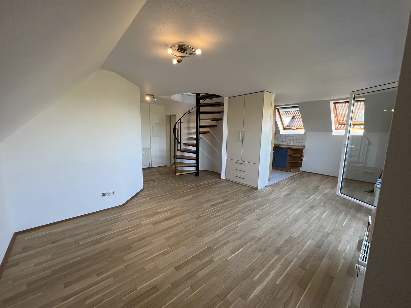 2 Zimmer Wohnung mit 52 m² in Aachen – Bild 1