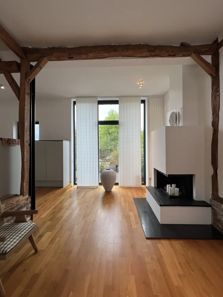 7 room house with 250 m² in Kaarst – Photo 1