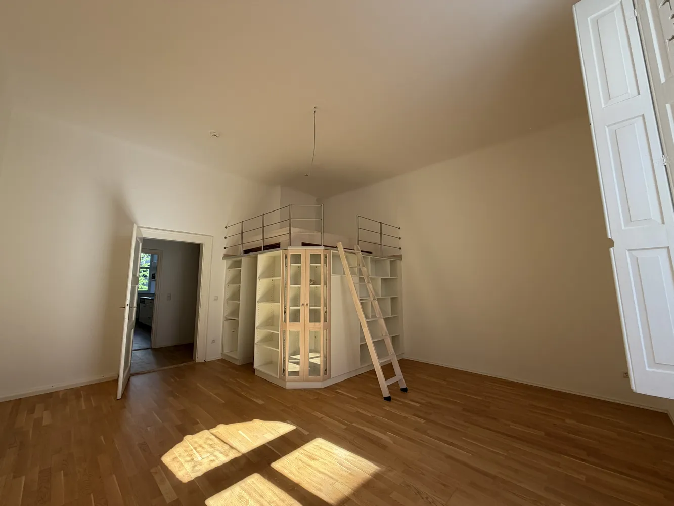 2 Zimmer Wohnung mit 56 m² in München – Bild 4