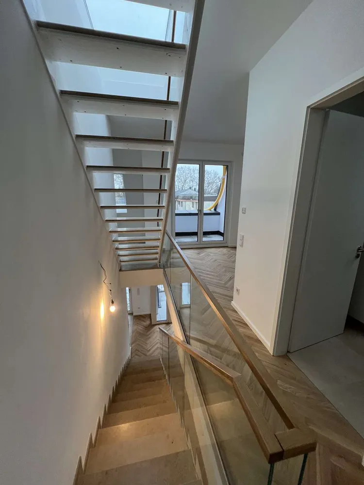 4 Zimmer Wohnung mit 131 m² in Berlin – Bild 4