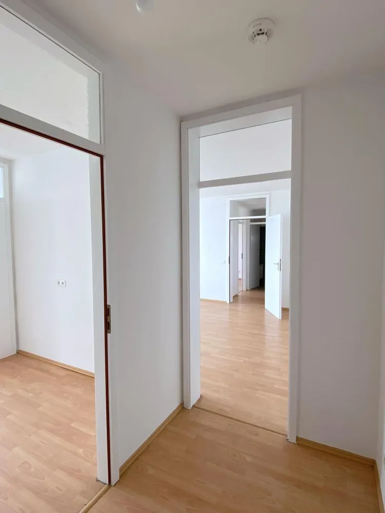 2 Zimmer Wohnung mit 65 m² in Duisburg – Bild 11
