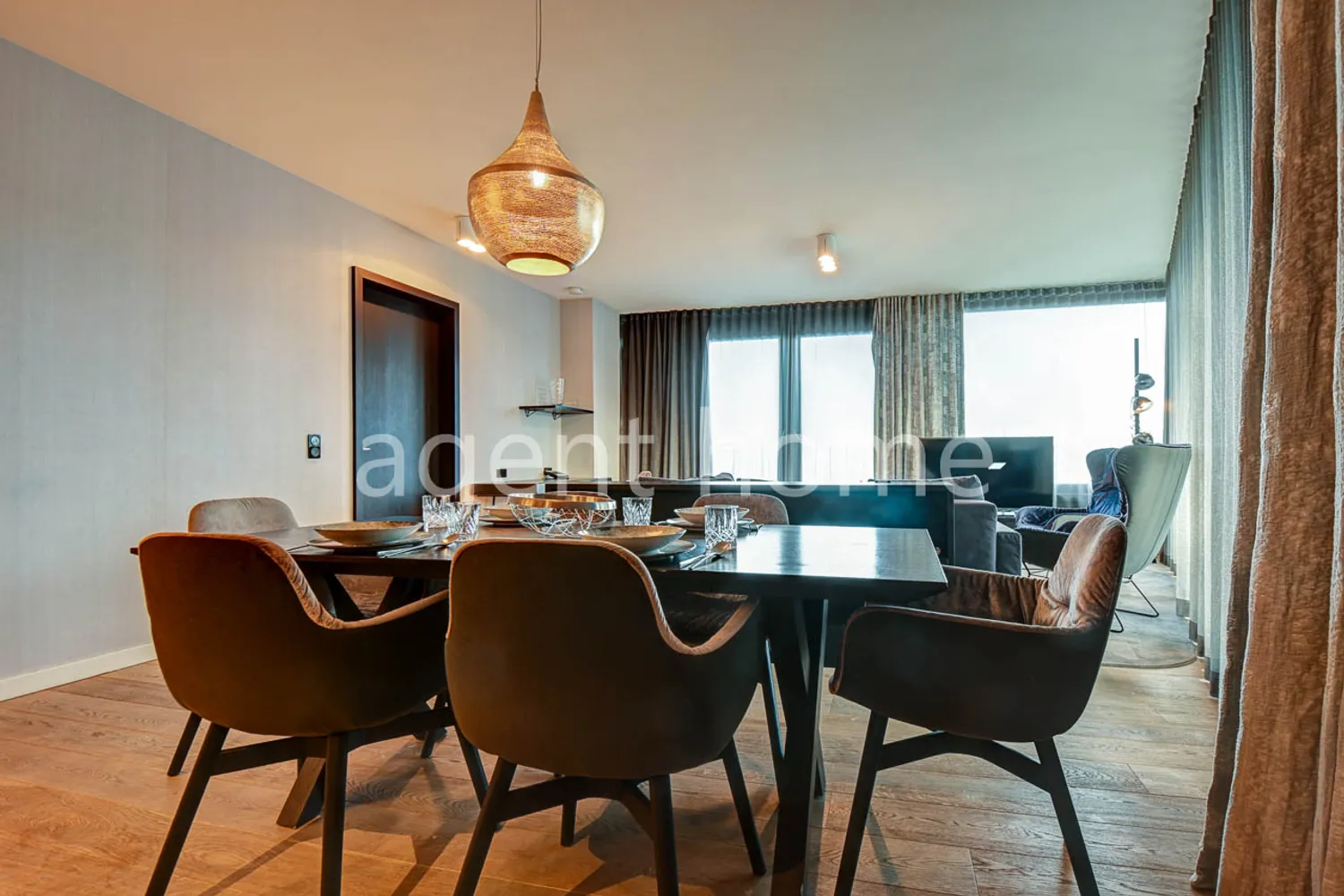 2 Zimmer Wohnung mit 125 m² in Stuttgart – Bild 6