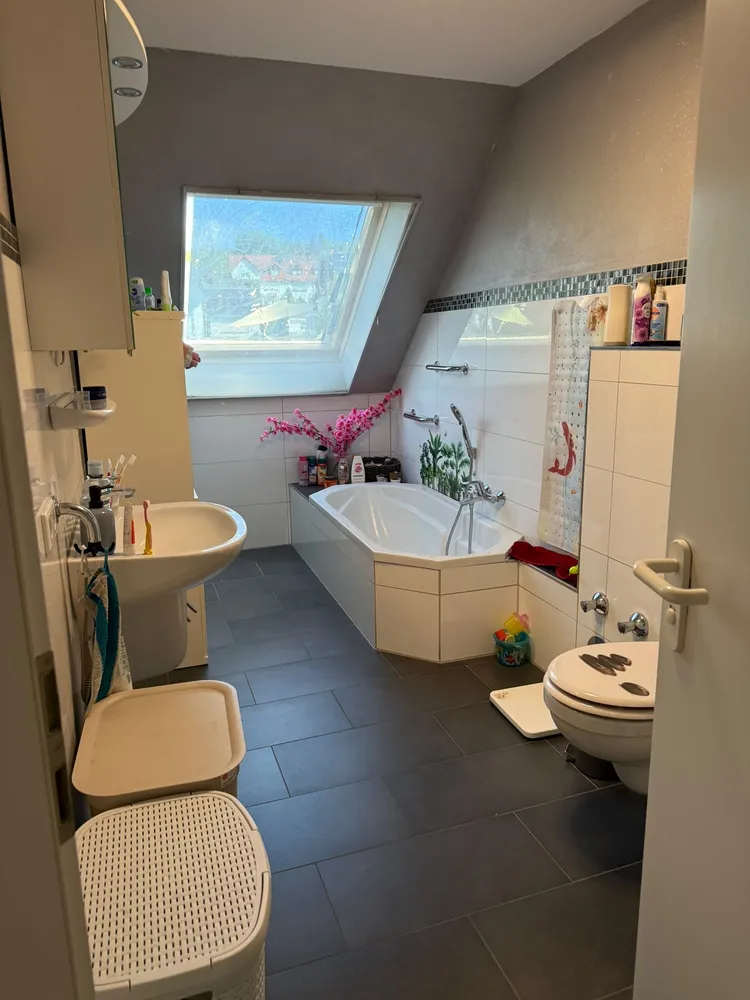 3 Zimmer Wohnung mit 80 m² in Aschaffenburg – Bild 1