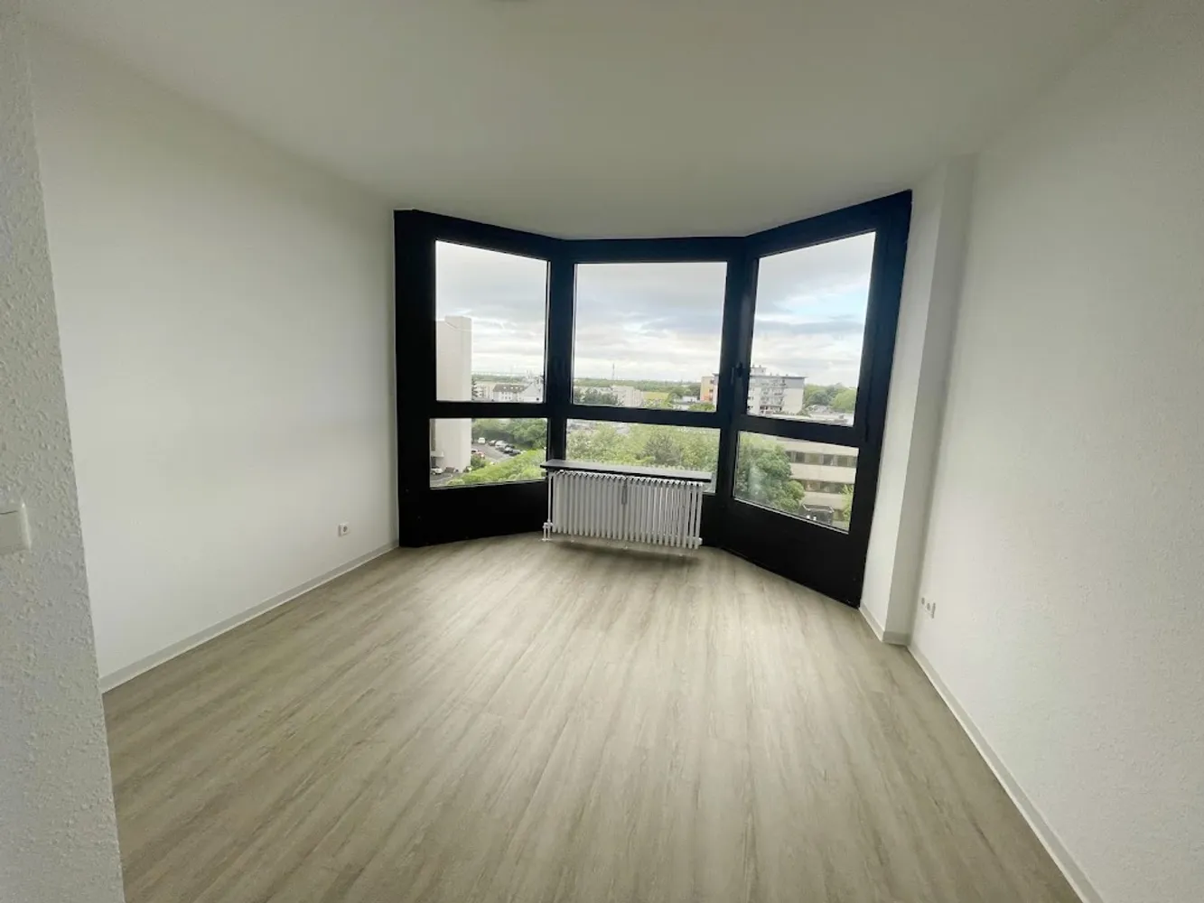 4 Zimmer Wohnung mit 100 m² in Köln – Bild 8