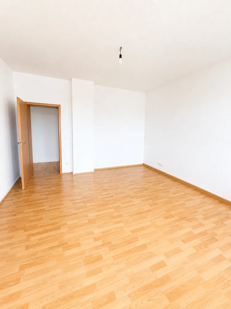 2 room apartment with 65 m² in Chemnitz – Photo 9